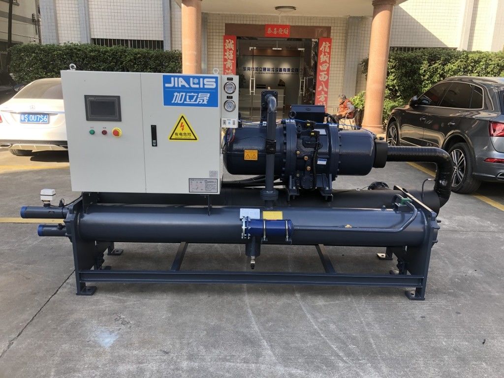 बिट्ज़र/हैनबेल स्क्रू चिलर 380-415V 52.5kw कंप्रेसर पानी शीतलन के लिए तापमान रेंज 5-35.C